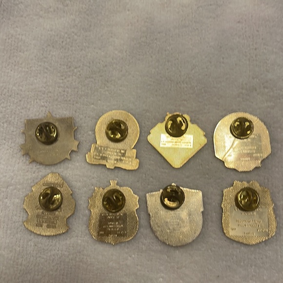 Dodgers Commemorative pins - Picture 2 of 2